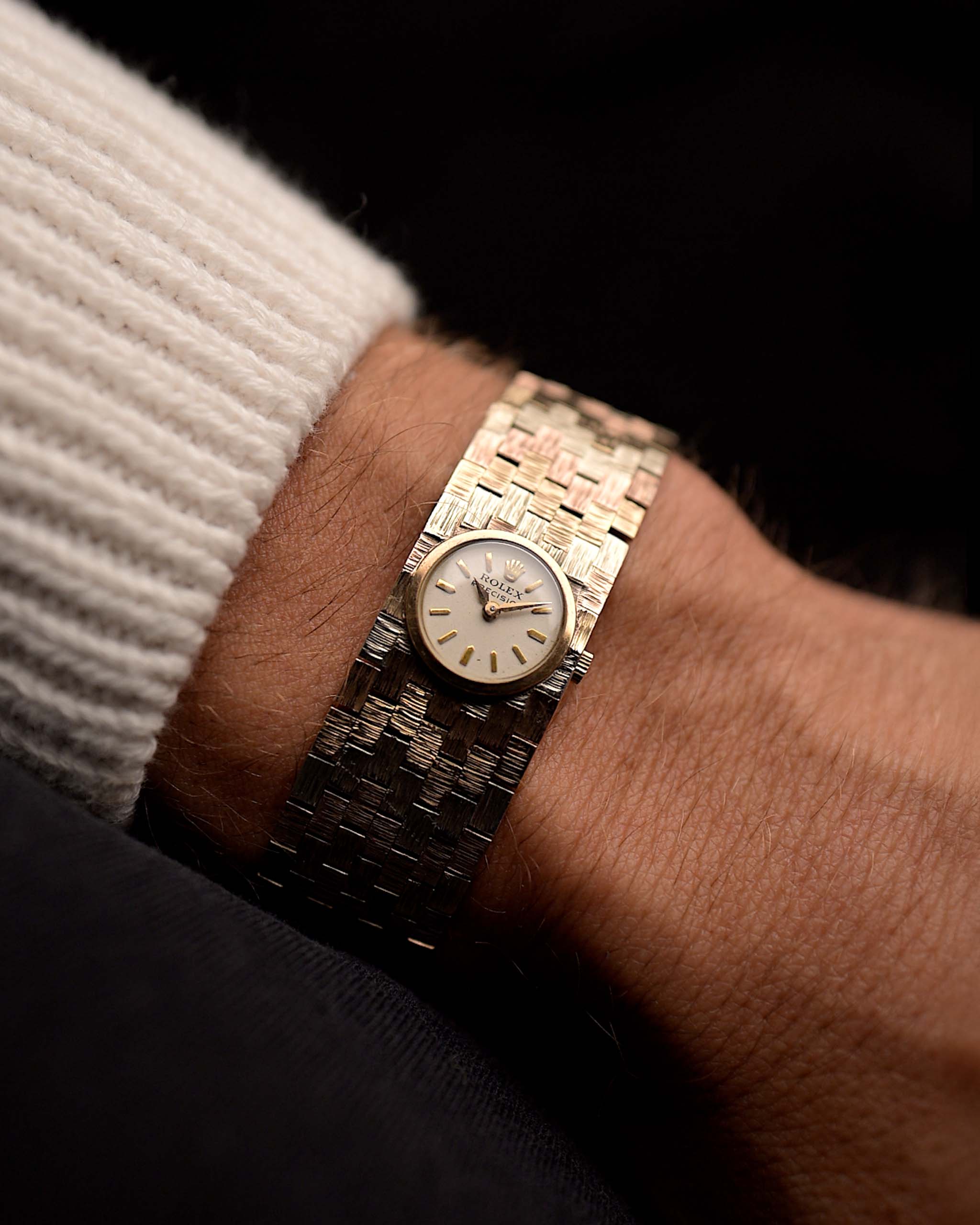 Royal UNIQUE &  Rare 1990s Silver cocktail (Mysterious  Watch)