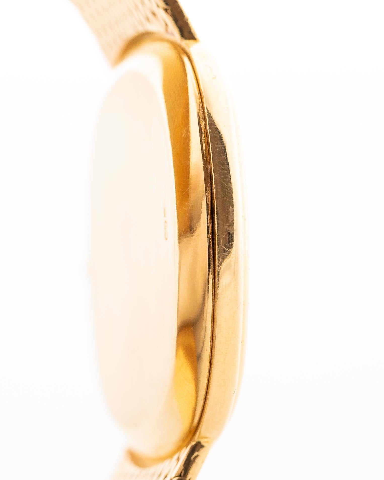 Royal 18k Gold M96s Royal Look RR View (Copy)