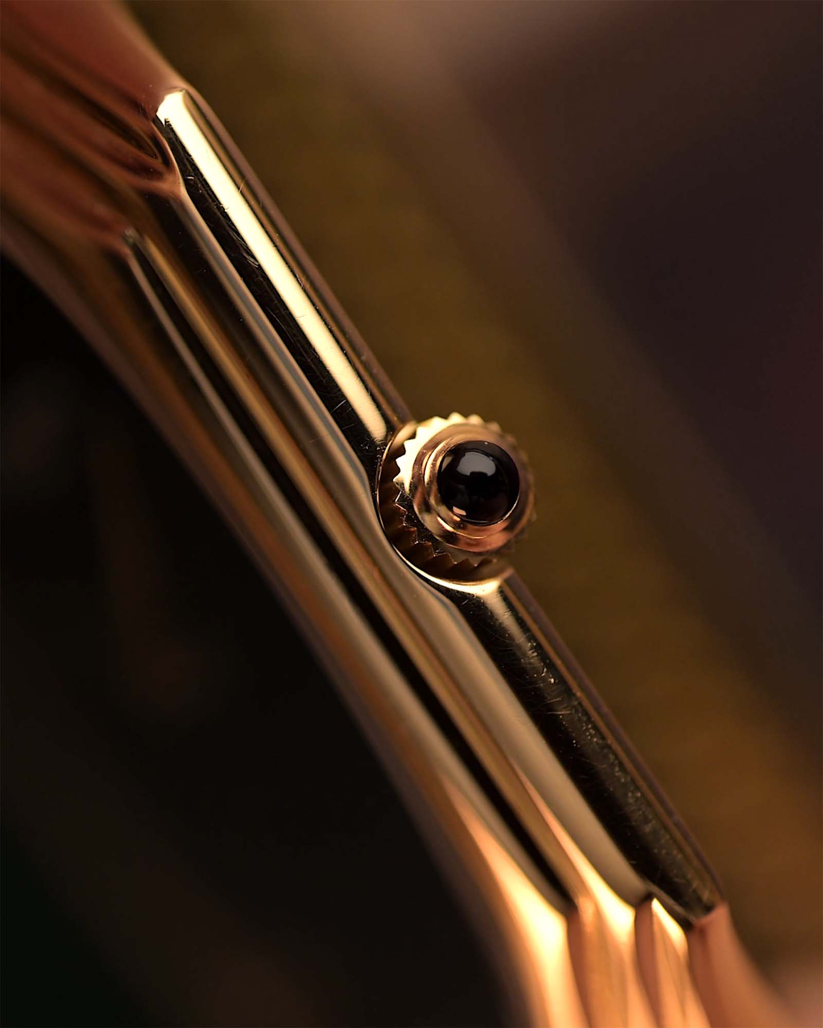 Patek-Philippe Royal Attractive Moon Phase G65s Classic Shield