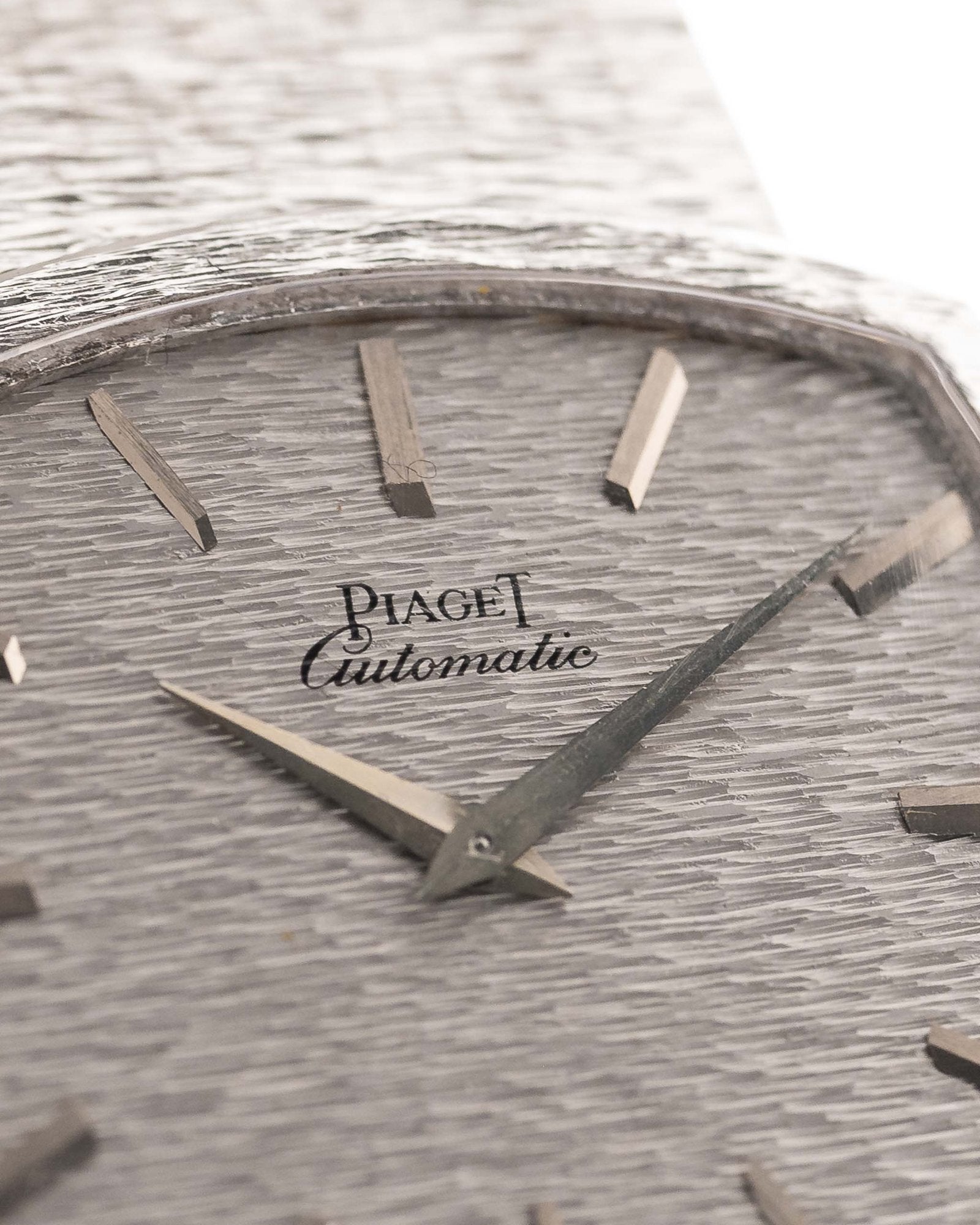 Piaget 12401 Automatic 18k TV Bark 1970s