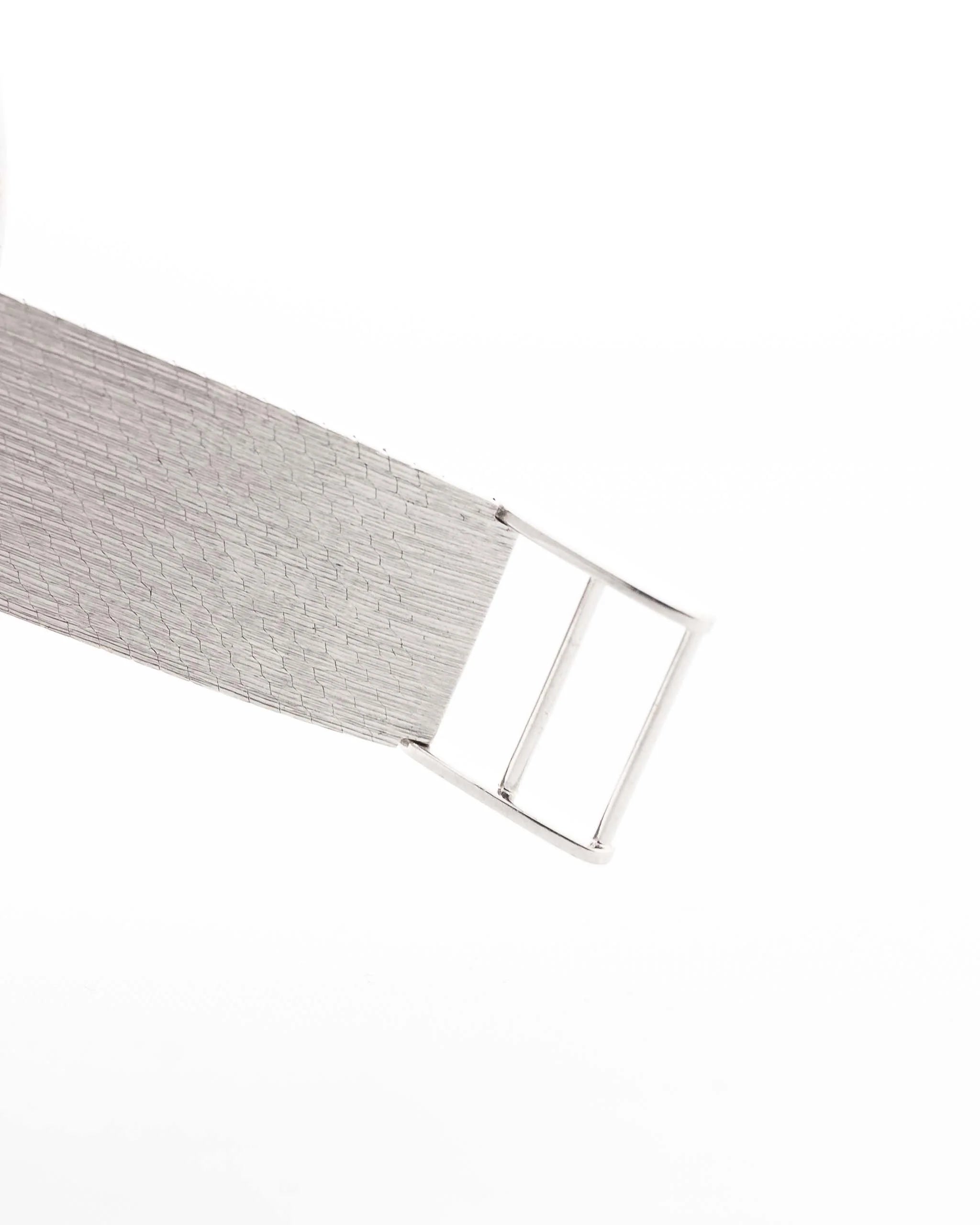 Royal Pure Met Silver Very Heavy & Policed Quality  Vintage Cellini Square 18k 1970 (7-A Quality)