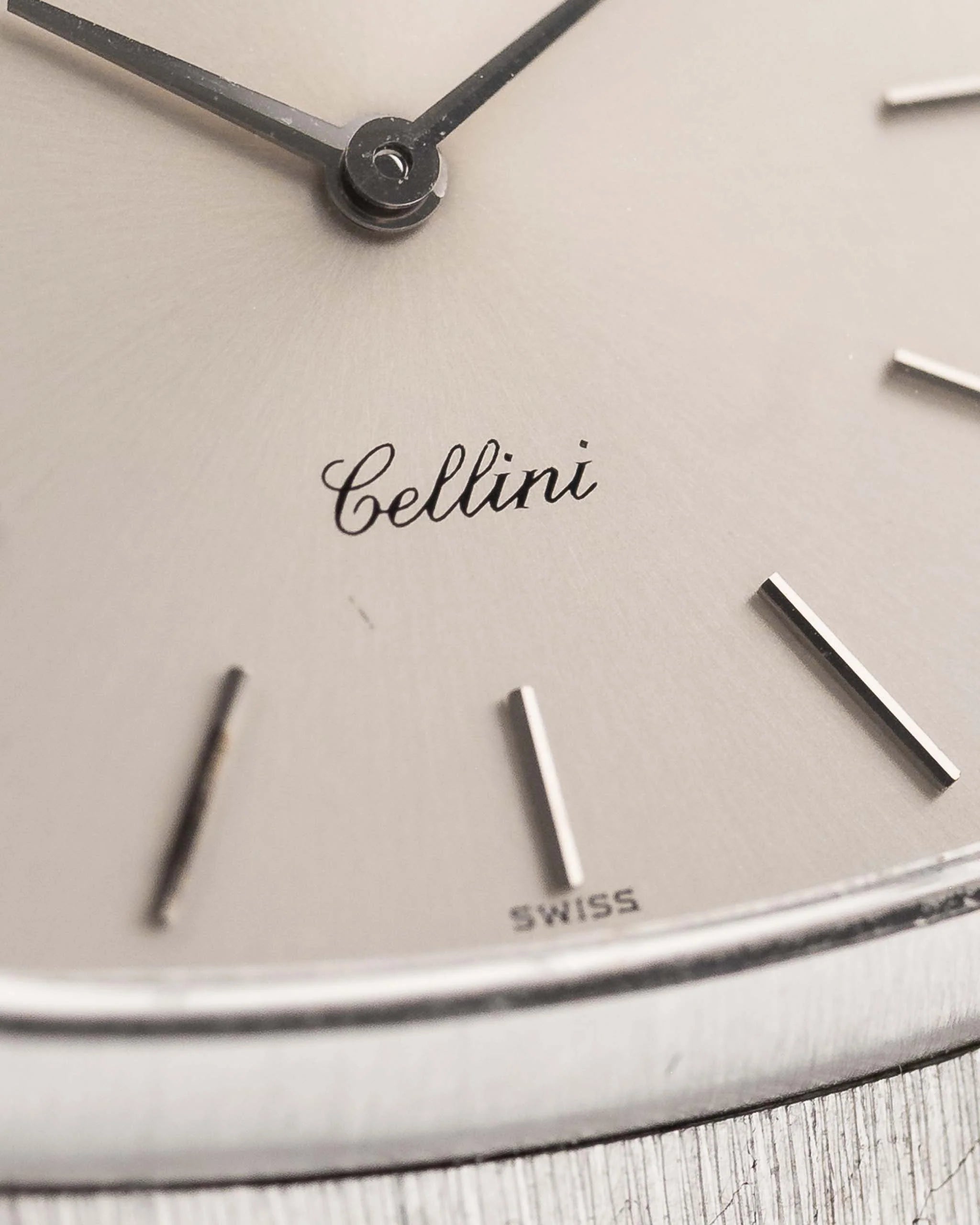 Royal Pure Met Silver Very Heavy & Policed Quality  Vintage Cellini Square 18k 1970 (7-A Quality)