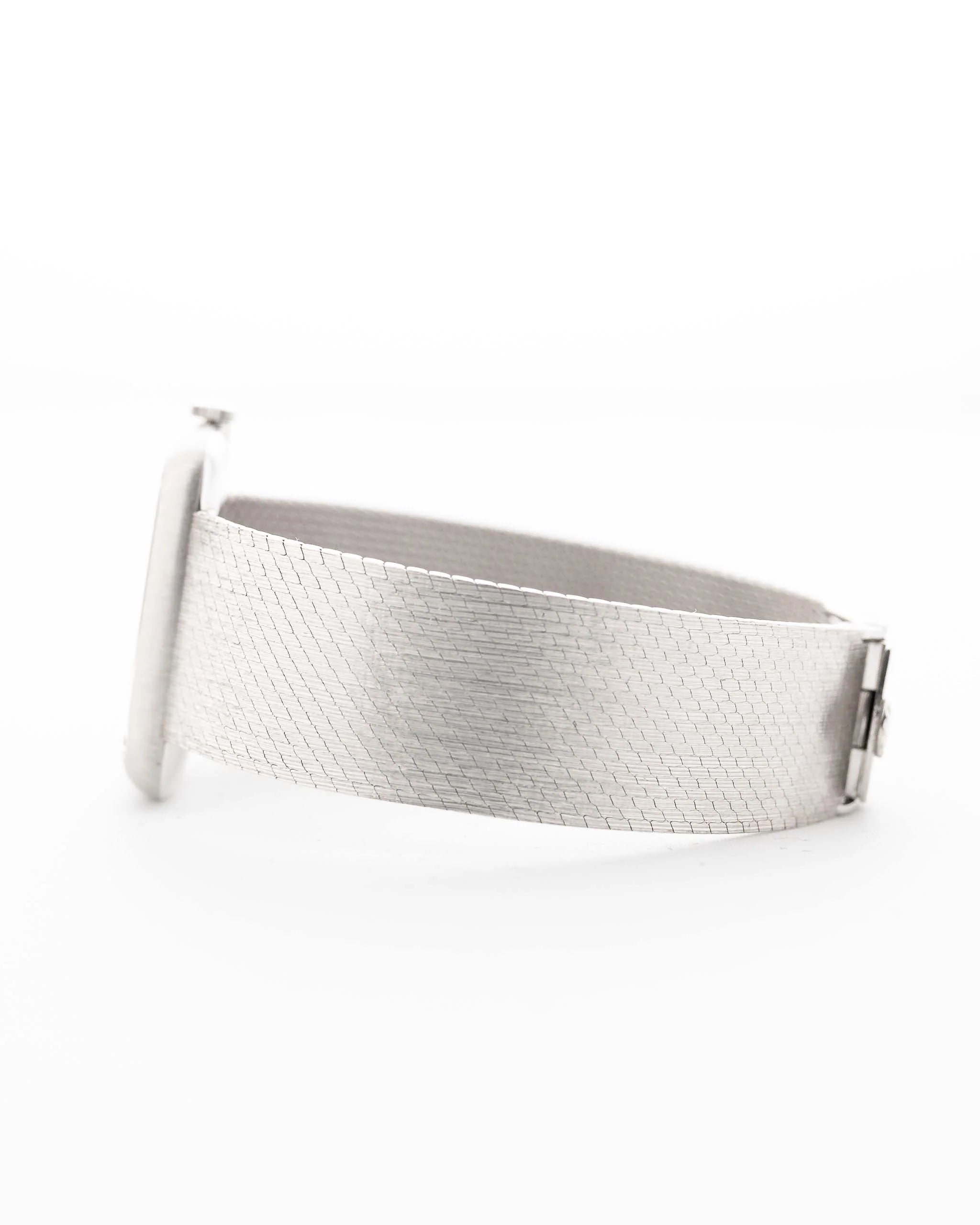 Royal Pure Met Silver Very Heavy & Policed Quality  Vintage Cellini Square 18k 1970 (7-A Quality)