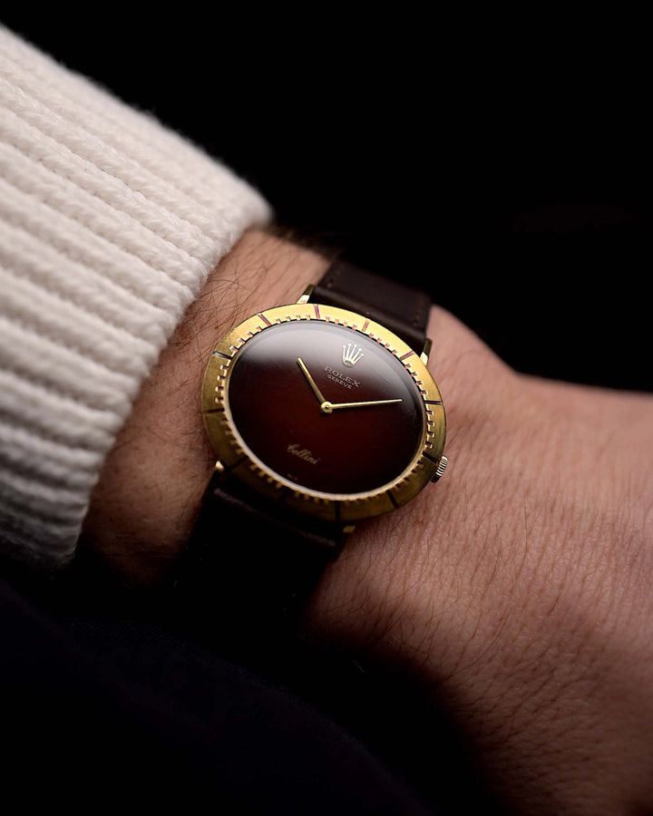 Royal Red & Gold Moon Cellini 4083 Ombre 1973 (7-A Quality)