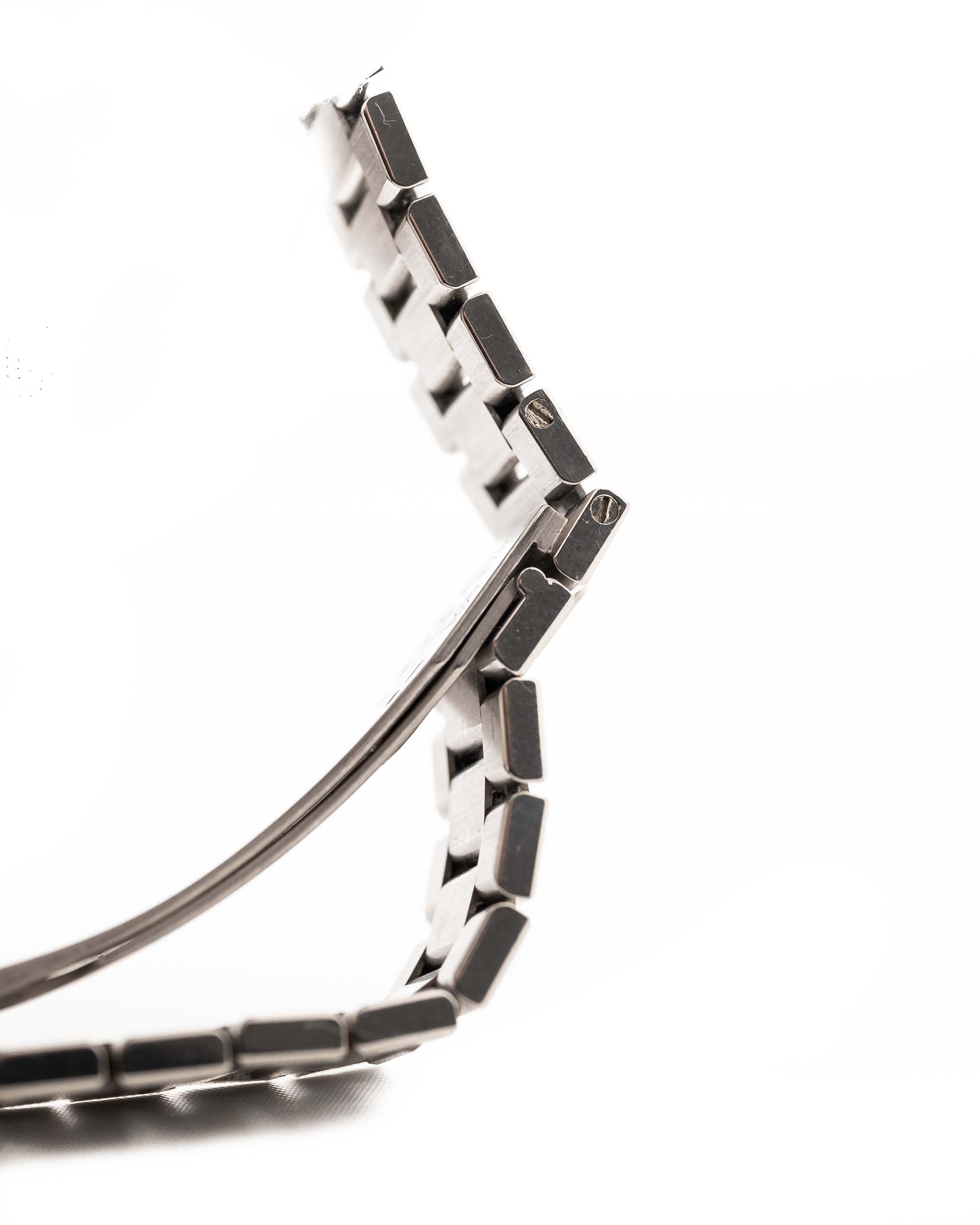 Royal Blue Moon Classic H67s Attraction View (7-A Quality)