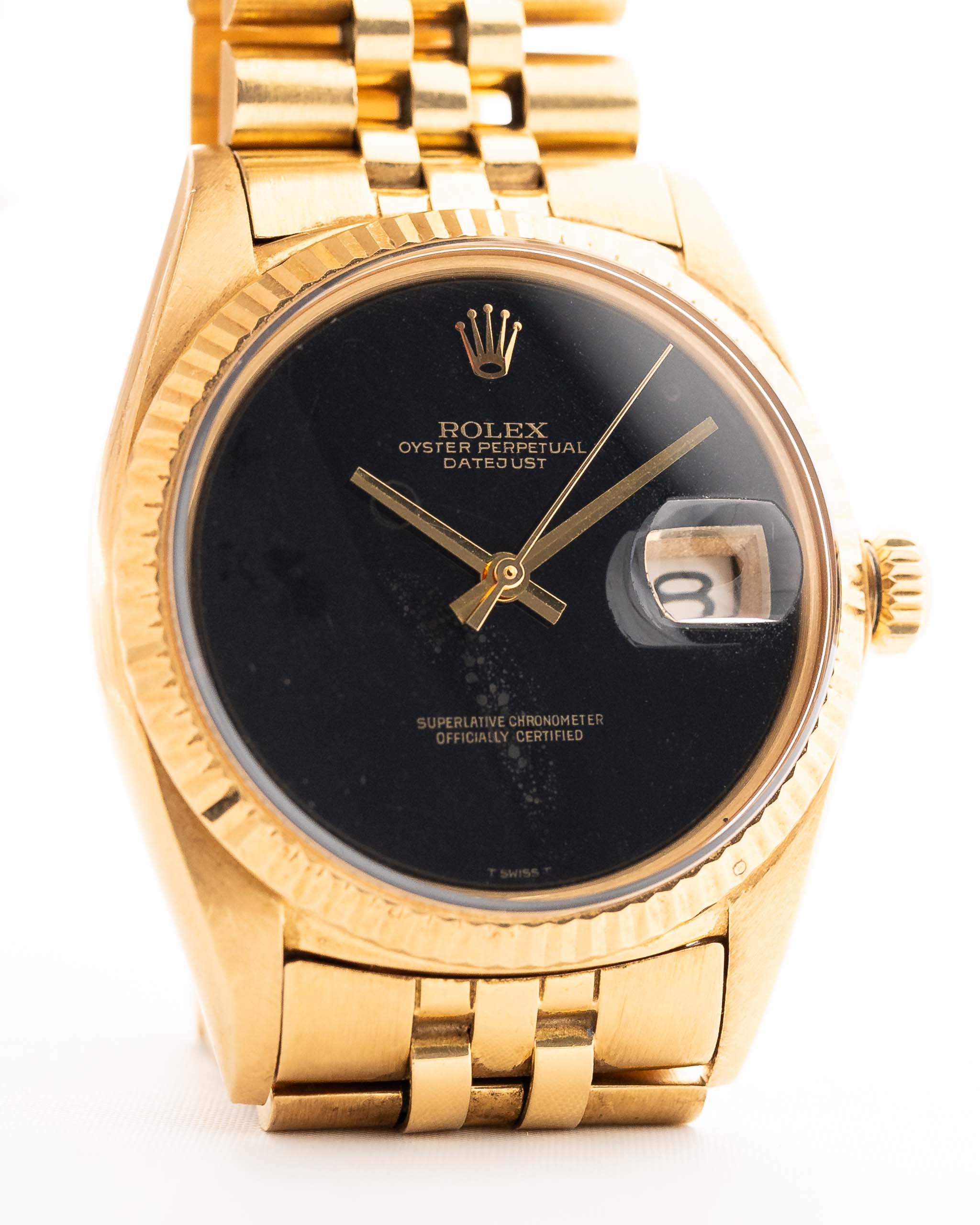 Royal Smoky  Black Glit Live Attraction AMG 1601 18k Gold (7-A Quality)